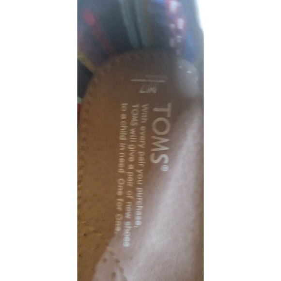 Toms Men's Black Loafers - Picture 5 of 6